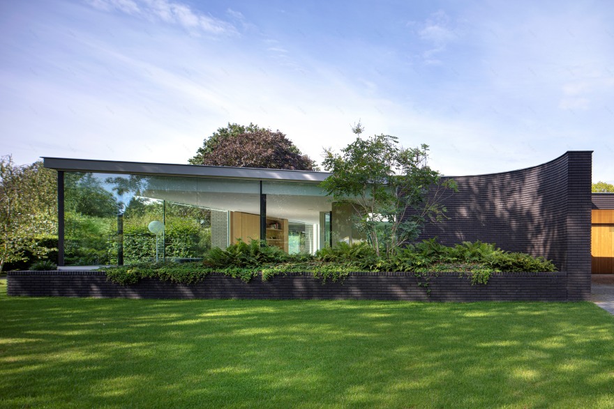 绿意盎然的家庭别墅 | 室内外和谐共生-3