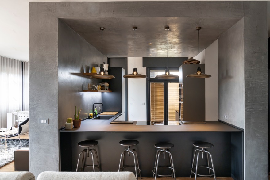 米兰 70 年代建筑中的温馨简约之家丨意大利米兰-1