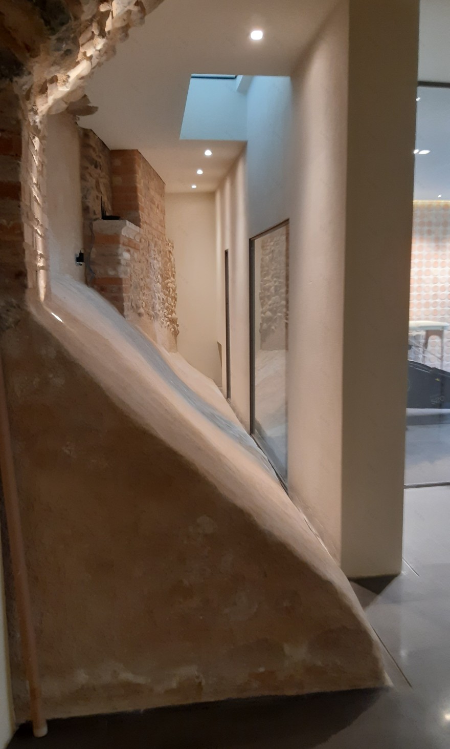 古宅新生 | 意大利 18 世纪建筑修复与现代化改造-24