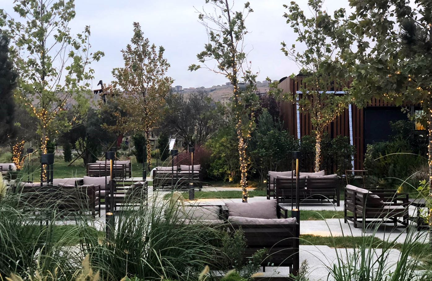 "Portvine" Restaurant Lighting-9