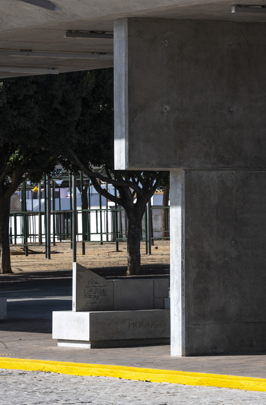 Moguer Gate 公交站台 | 功能多样,舒适便捷-19