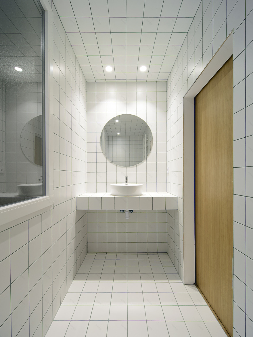 在毕尔巴鄂将一间办公室翻新成一个住所-14