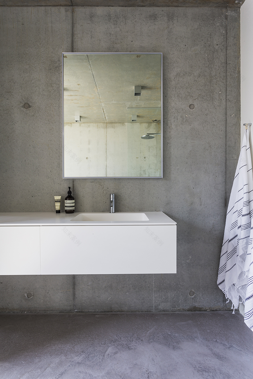 梦想成真 · 建筑师夫妇的混凝土别墅-18