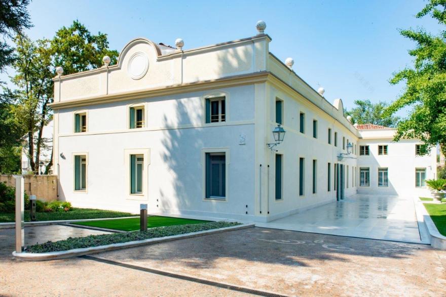 无声无形的汽车升降机-10