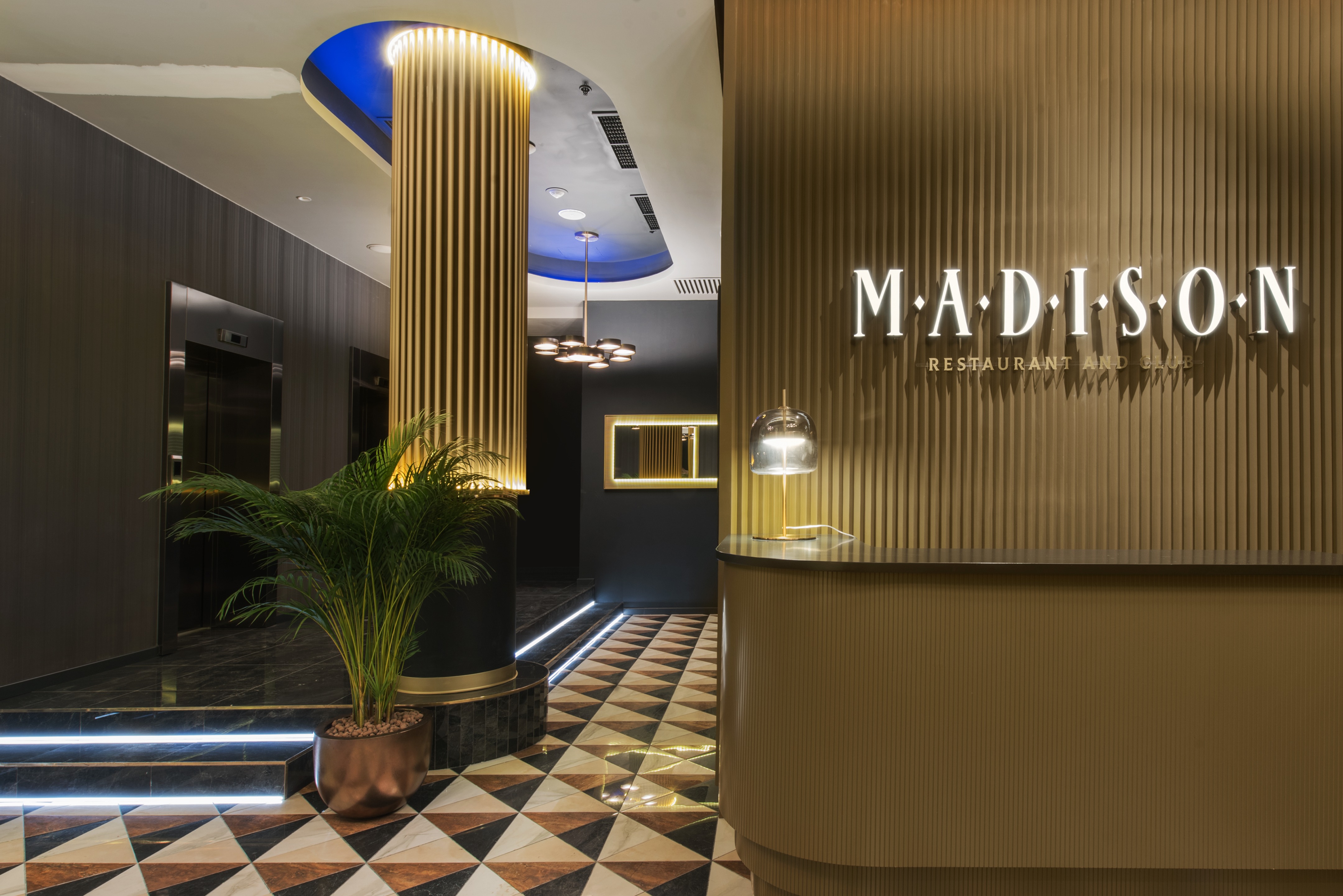 梦幻金碧 Gatsby 风格餐厅丨俄罗斯莫斯科丨ARCHPOINT bureau-22