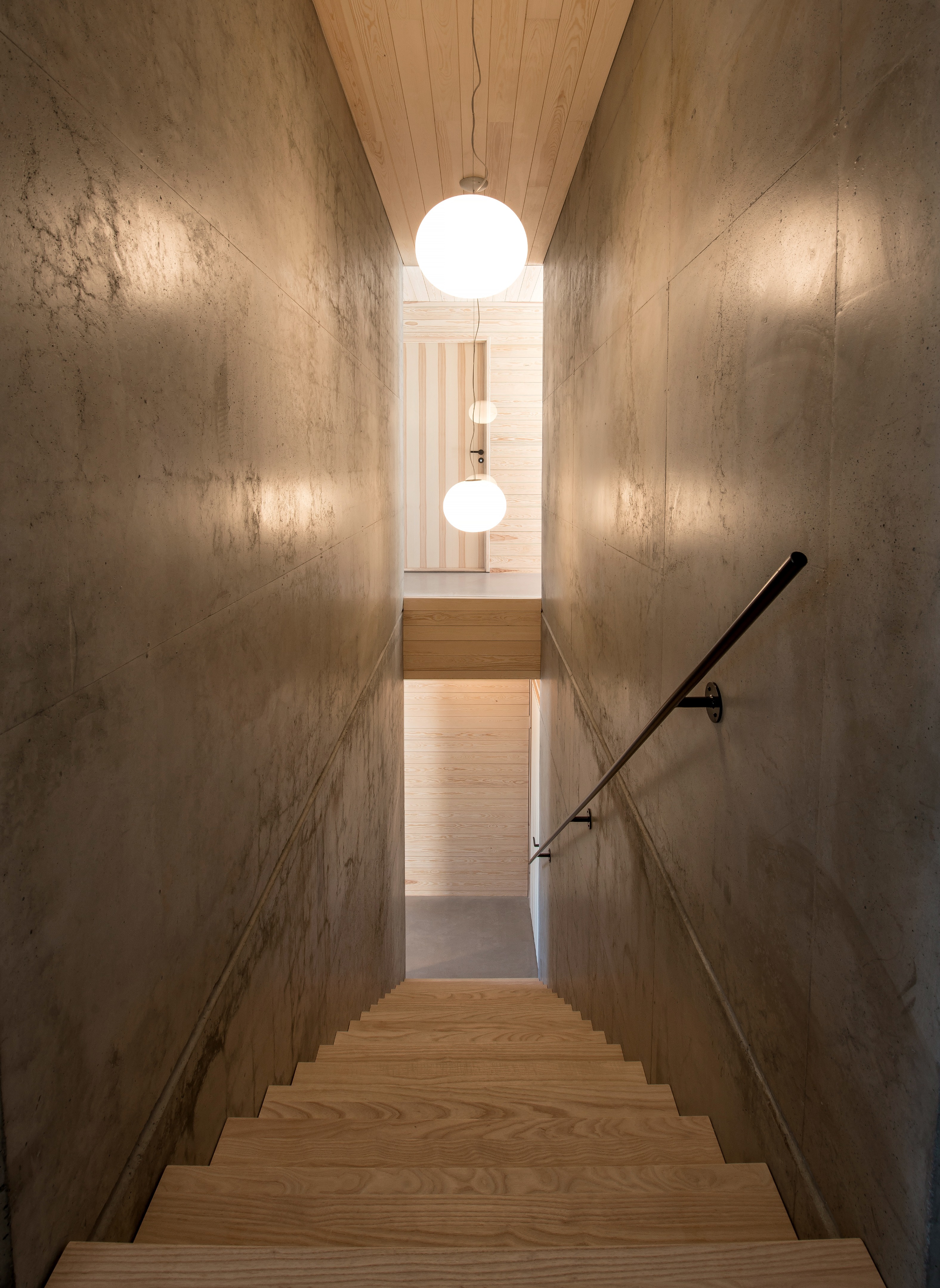 红砖混凝土住宅 | 经济耐用且可适应变化的可持续设计-9