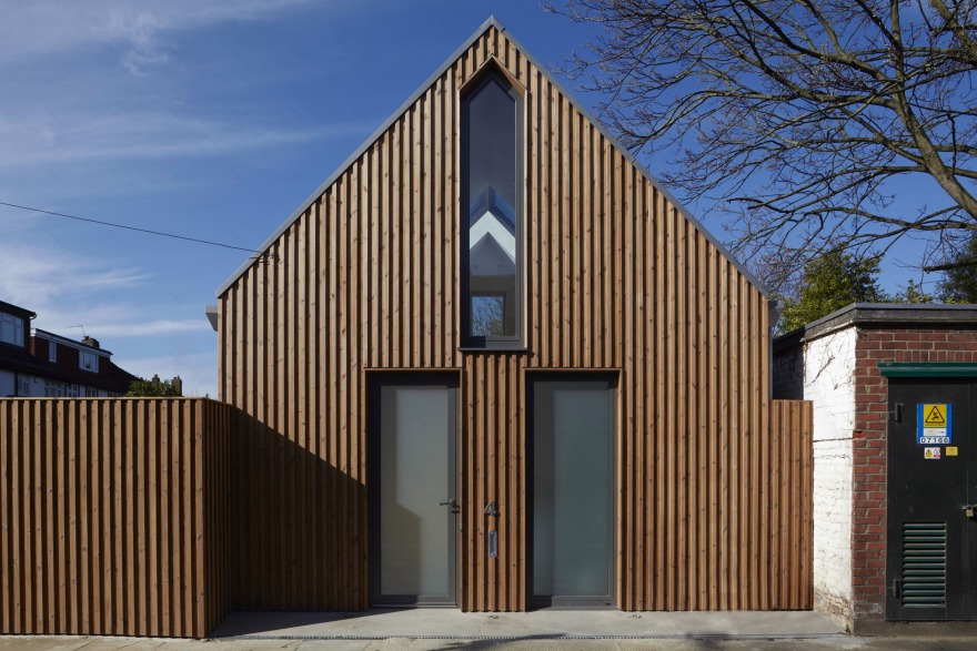 颠覆传统设计的“Amerland Road 别墅”-7