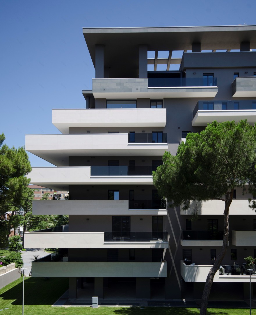 绿意盎然的城市公寓 · PARCO DE GASPERI-8