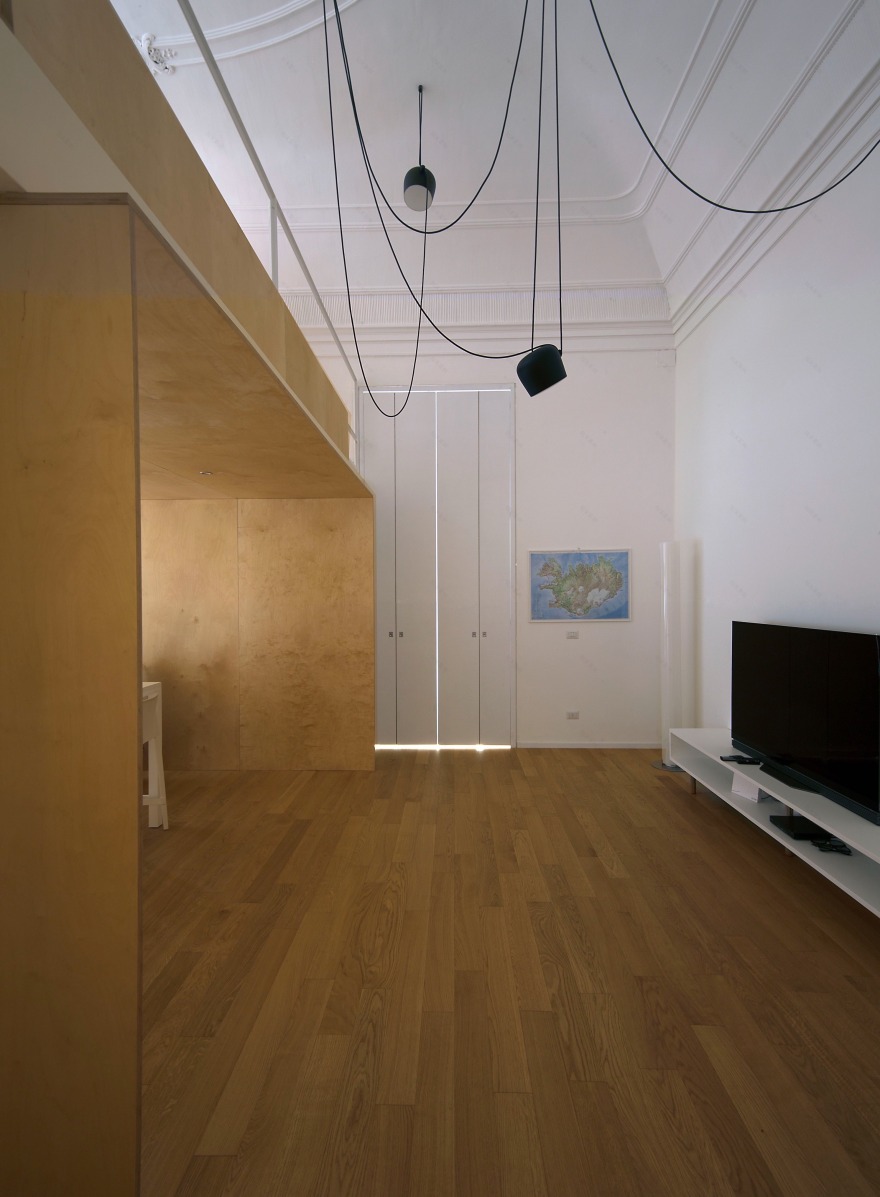 旋转木门创造空间魔法——FGV 公寓设计-9