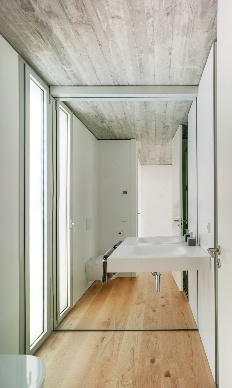 融合传统与现代的“阴与阳”别墅设计-44