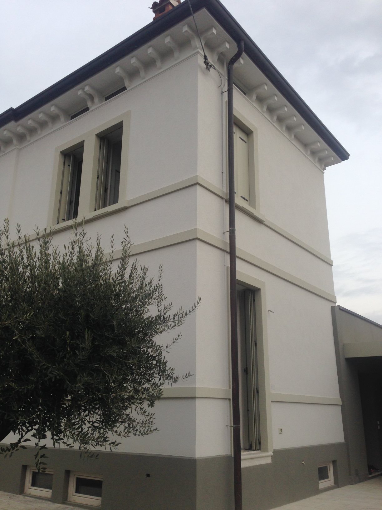 40 年代家庭别墅翻新记 | 加固、保温和美化-0