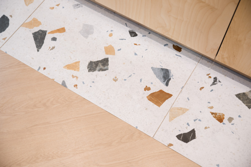 波兰 ING Tech 新办公室,现代与传统的美妙融合-22