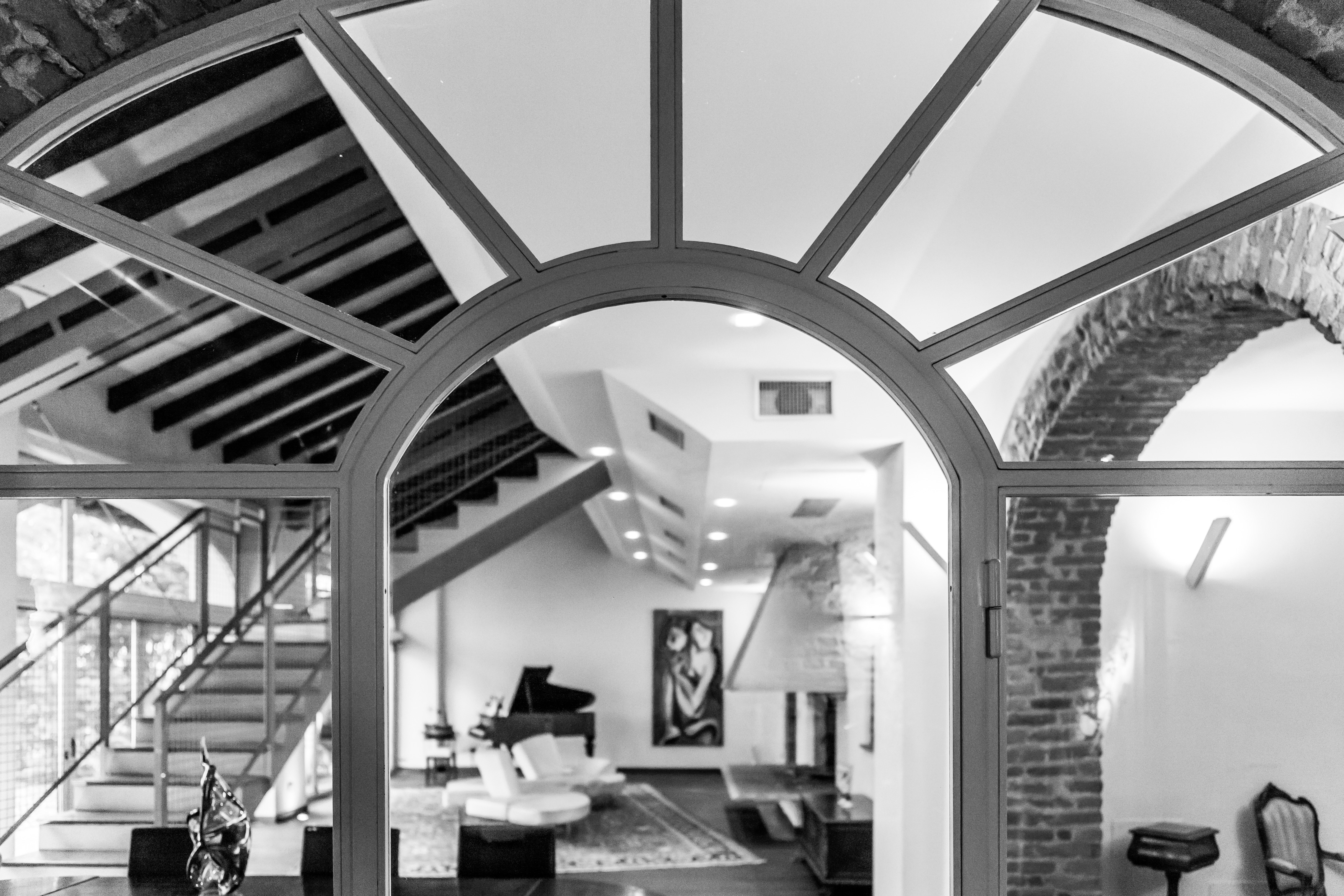 历史与现代共融的城市别墅-40