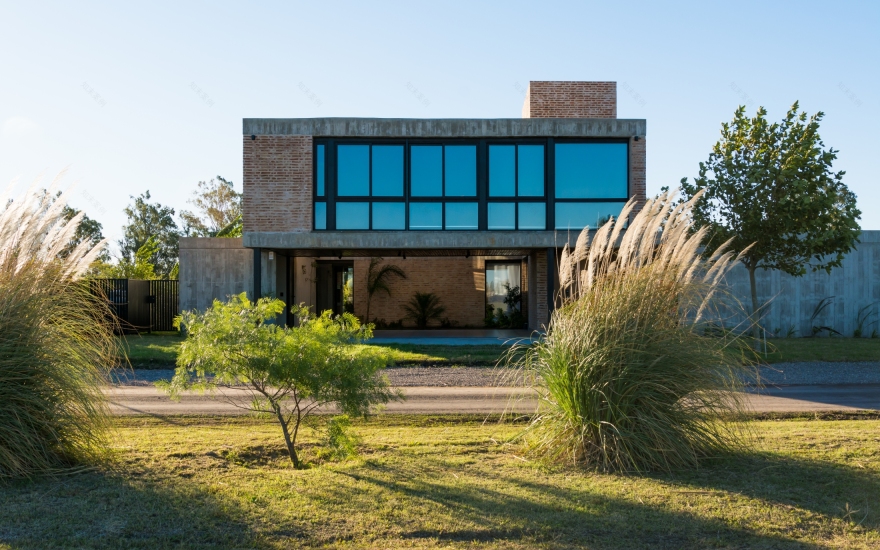 自然与生活共融的别墅设计-20