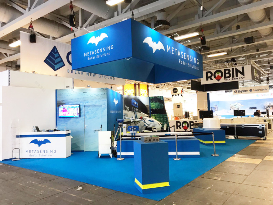 "Metasensing"雷达解决方案展台设计 | 简约实用,捕捉视线-4