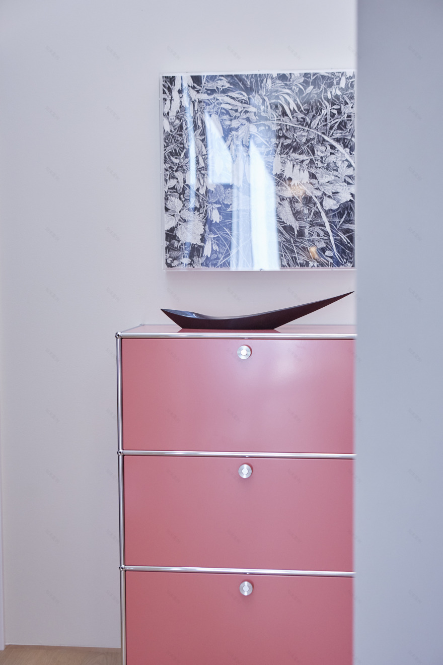 日本 Morioka 别墅现代室内设计,USM 模块化家具打造宽敞生活空间-26