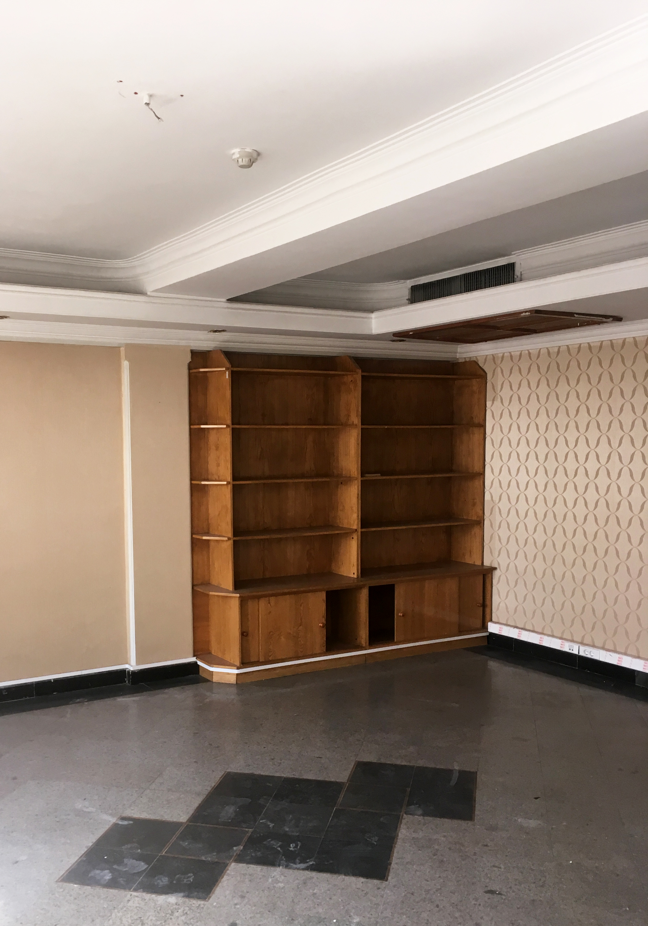 社交网络服务办公室-18