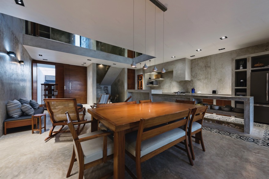 丘布尔纳宅邸-8