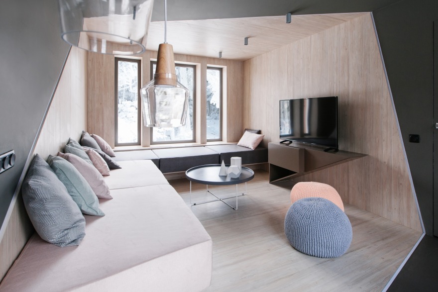 迷你空间大变奏 | 20 平米客厅的巧妙分区设计-5