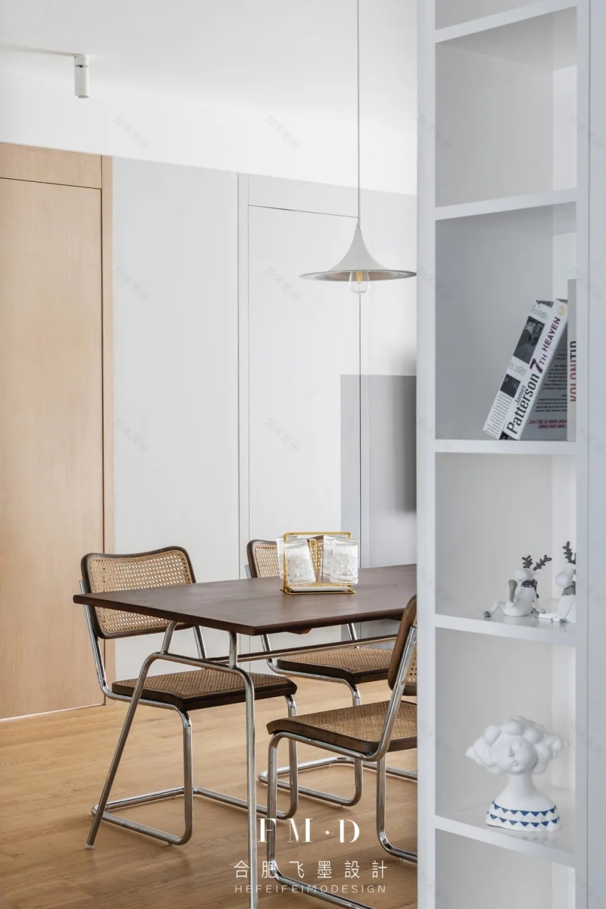 合肥 90 后夫妻的现代治愈系家居-33