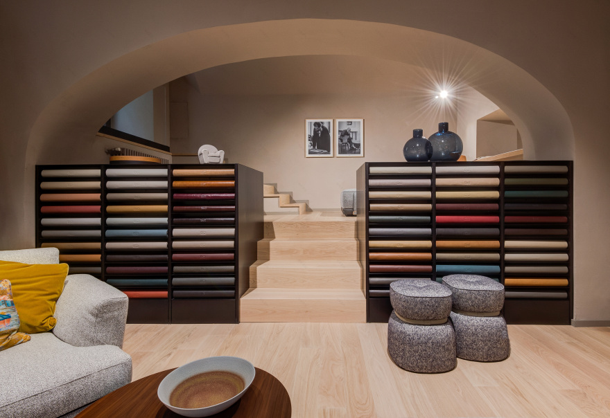 波尔特罗纳·弗劳展厅-48