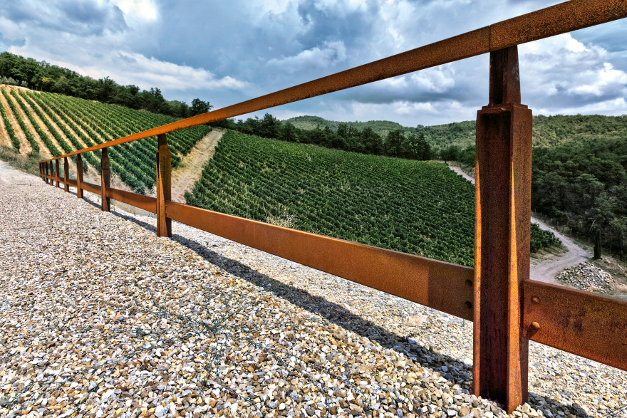 融入田间的酒庄 Cantina dell'azienda La Macinaia-12