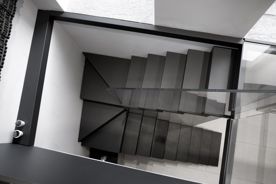 意大利"Casa OM"公寓室内设计案例解读-7