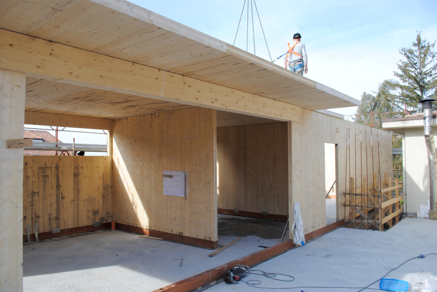 绿意盎然的家庭聚会别墅-11