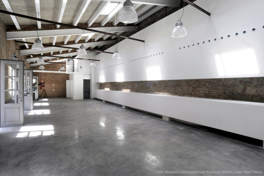 修复“A”建筑,展现百年砖墙风采——巴塞罗那 Fabra i Coats 综合体-0