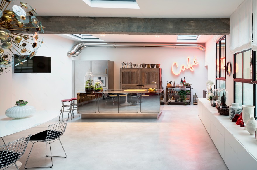 穿越时空的工业风公寓设计-7