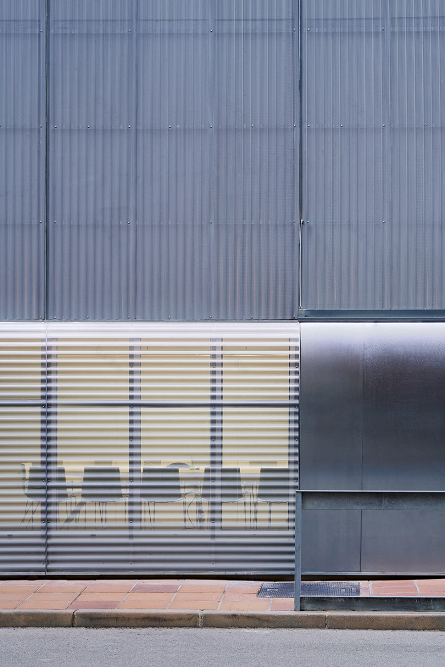 蒙特塞拉特车站办公室丨西班牙丨AMOO-29