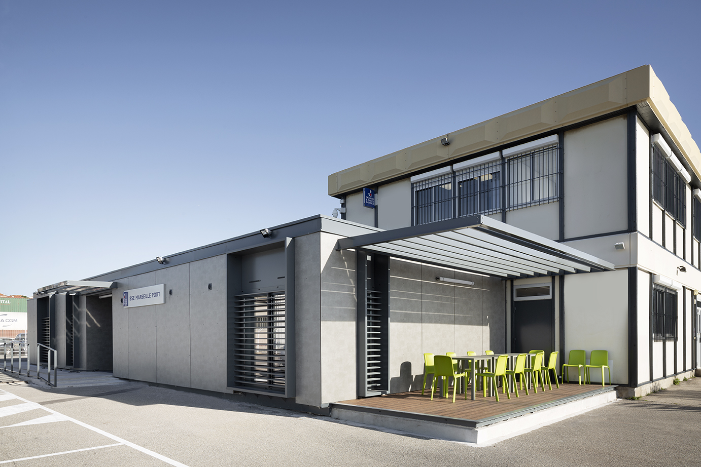 马赛海关港大楼改造 | 结构简约、环保节能-6