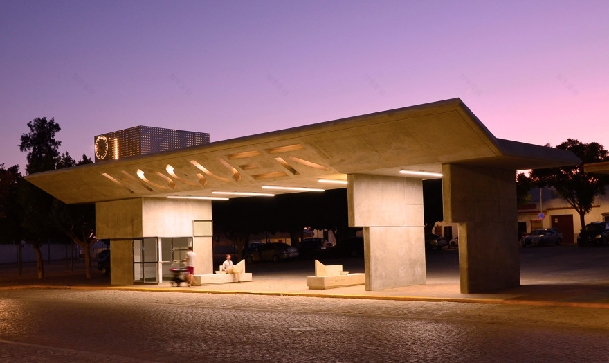 Moguer Gate 公交站台 | 功能多样,舒适便捷-37