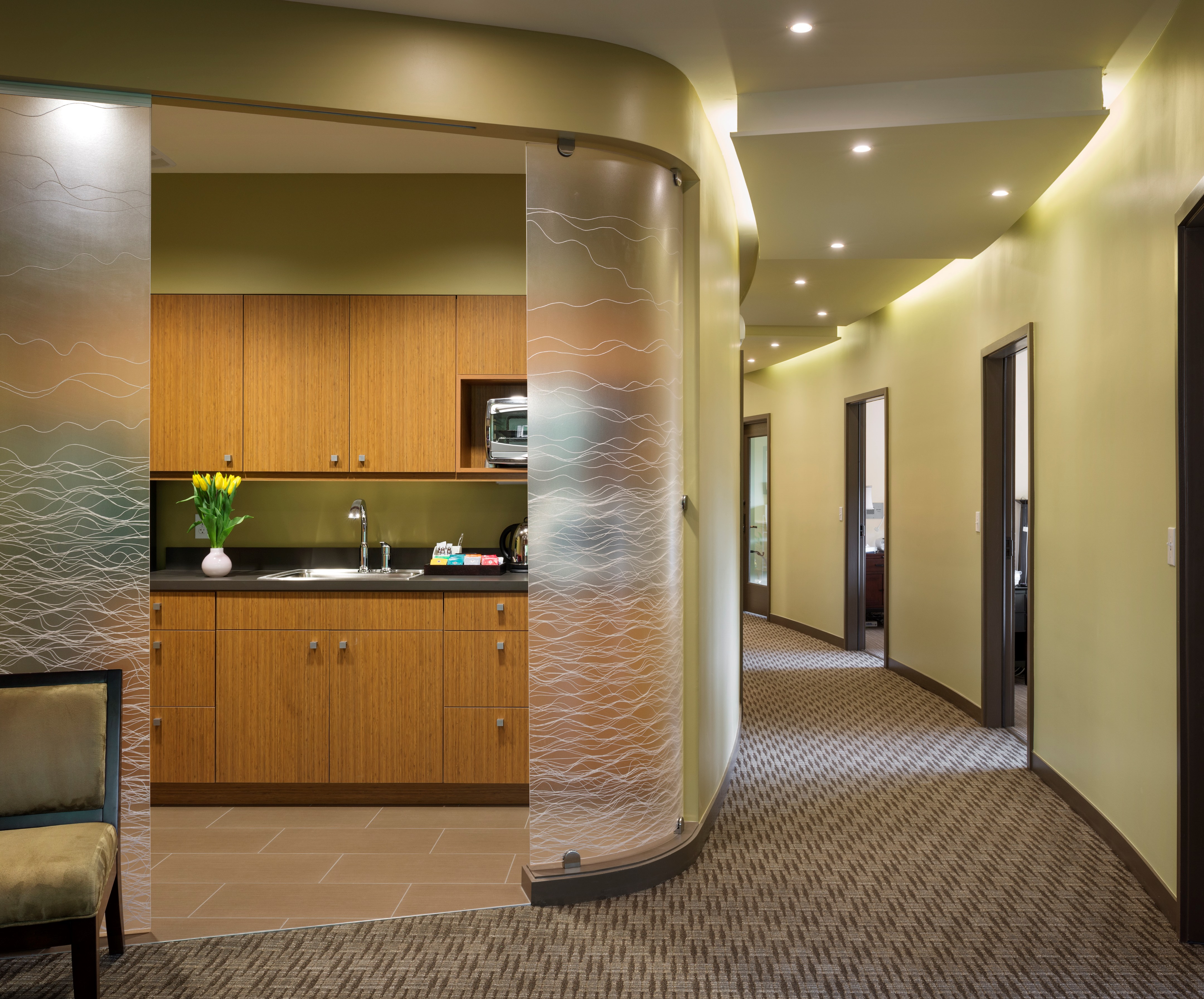 Creekside Sleep Center | 自然灵感融入医疗空间-4