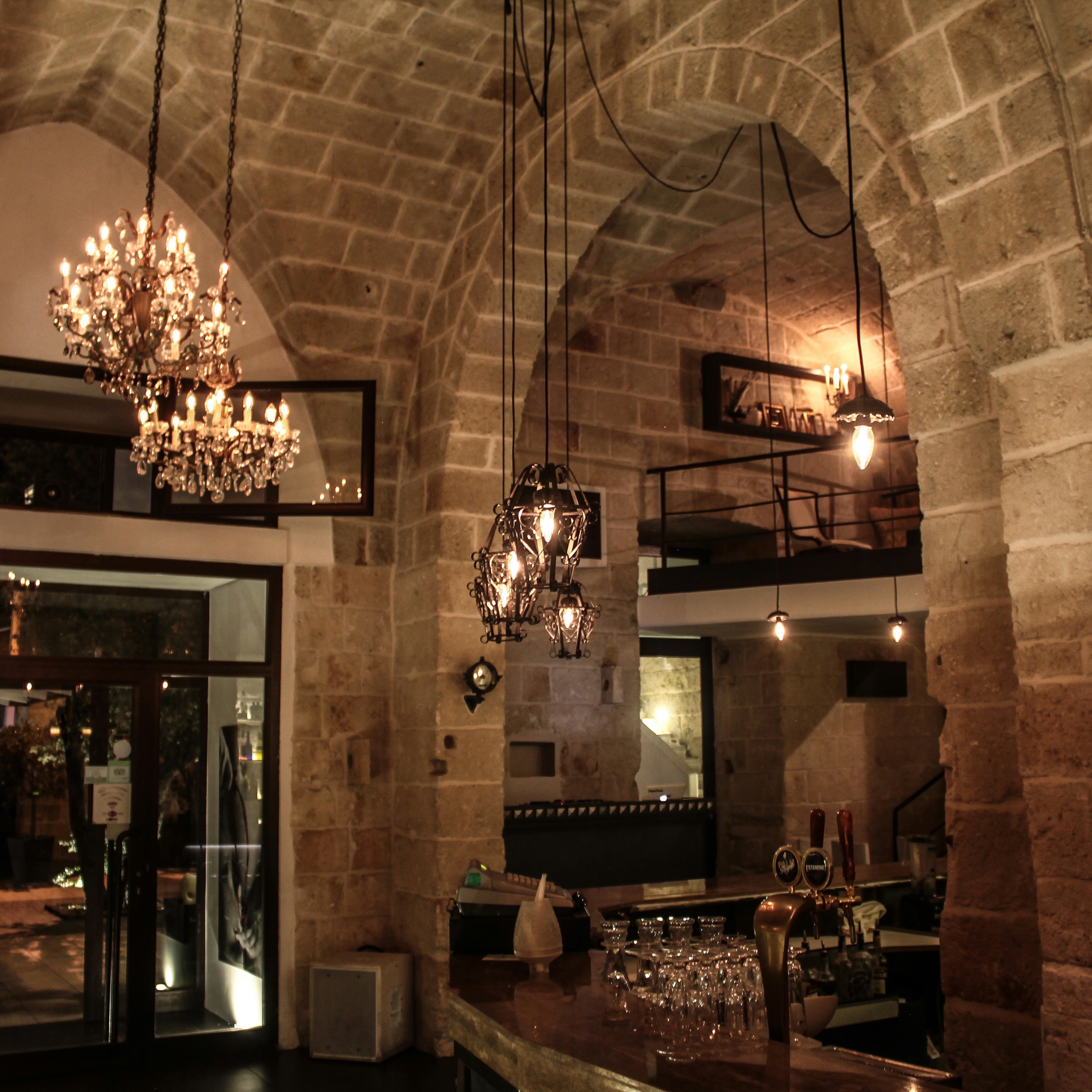 VINARIUS restaurant and wine bar-24