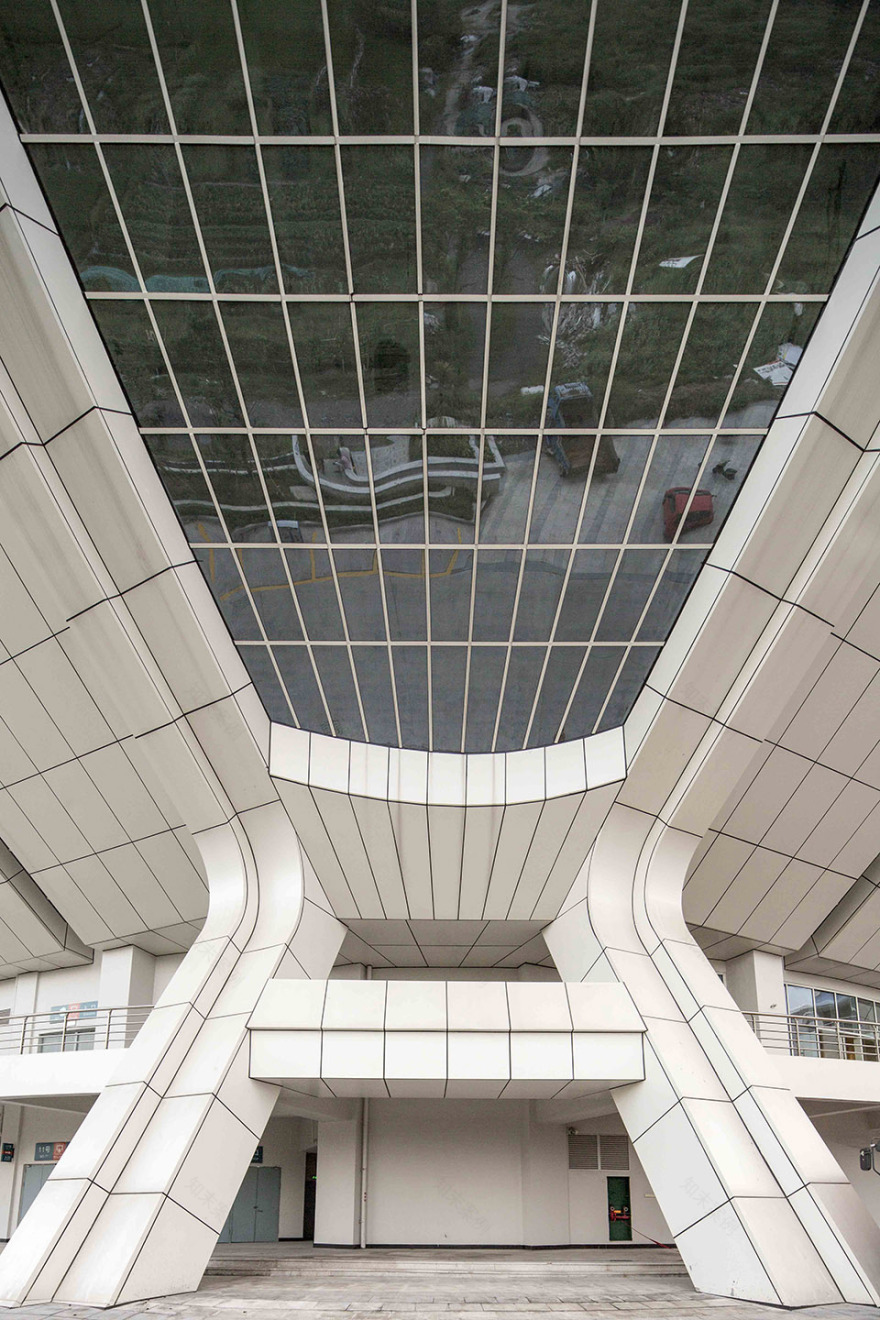 苍南体育中心 | 型钢桁架结构结合曲面网壳,呈现“八”字形构图-33