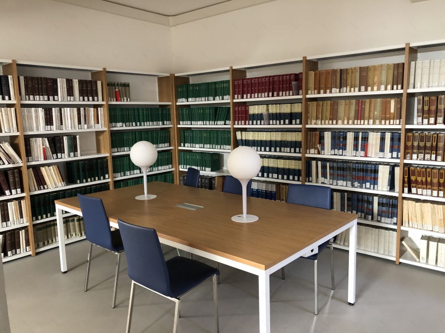 重塑法律图书馆·UNIMC-11