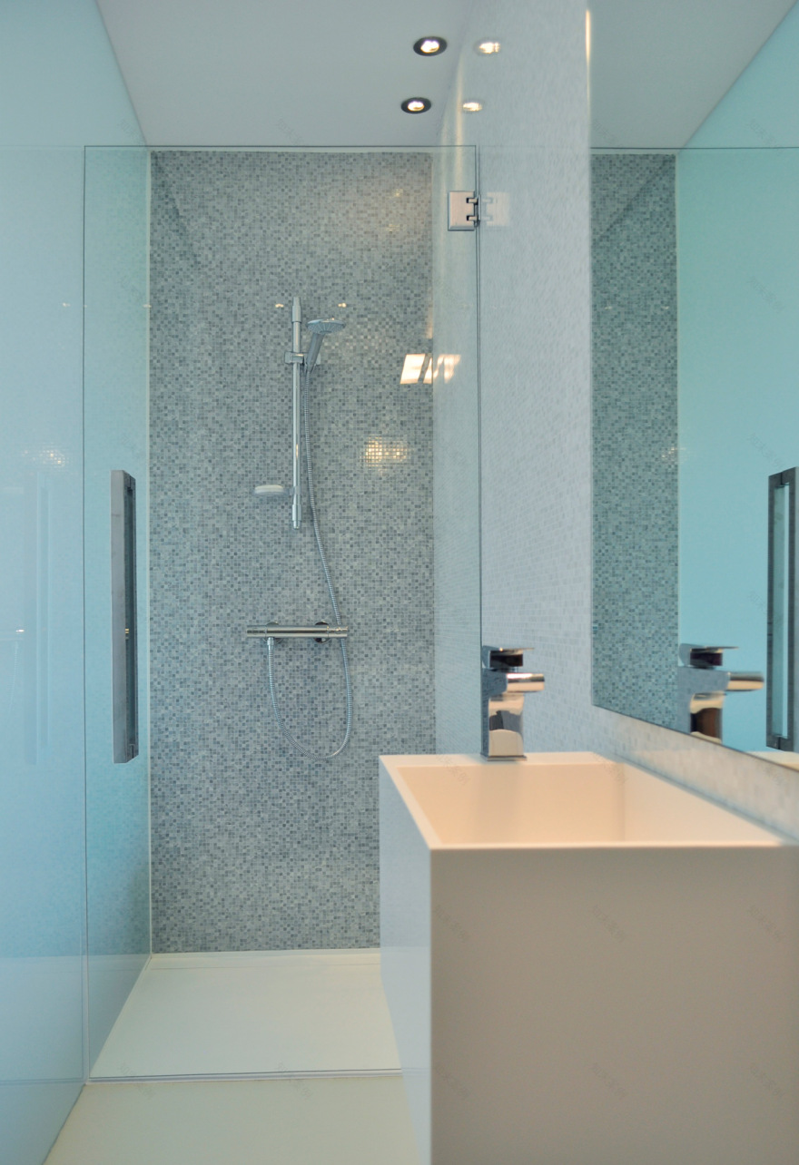 地中海风格的双层公寓设计-13