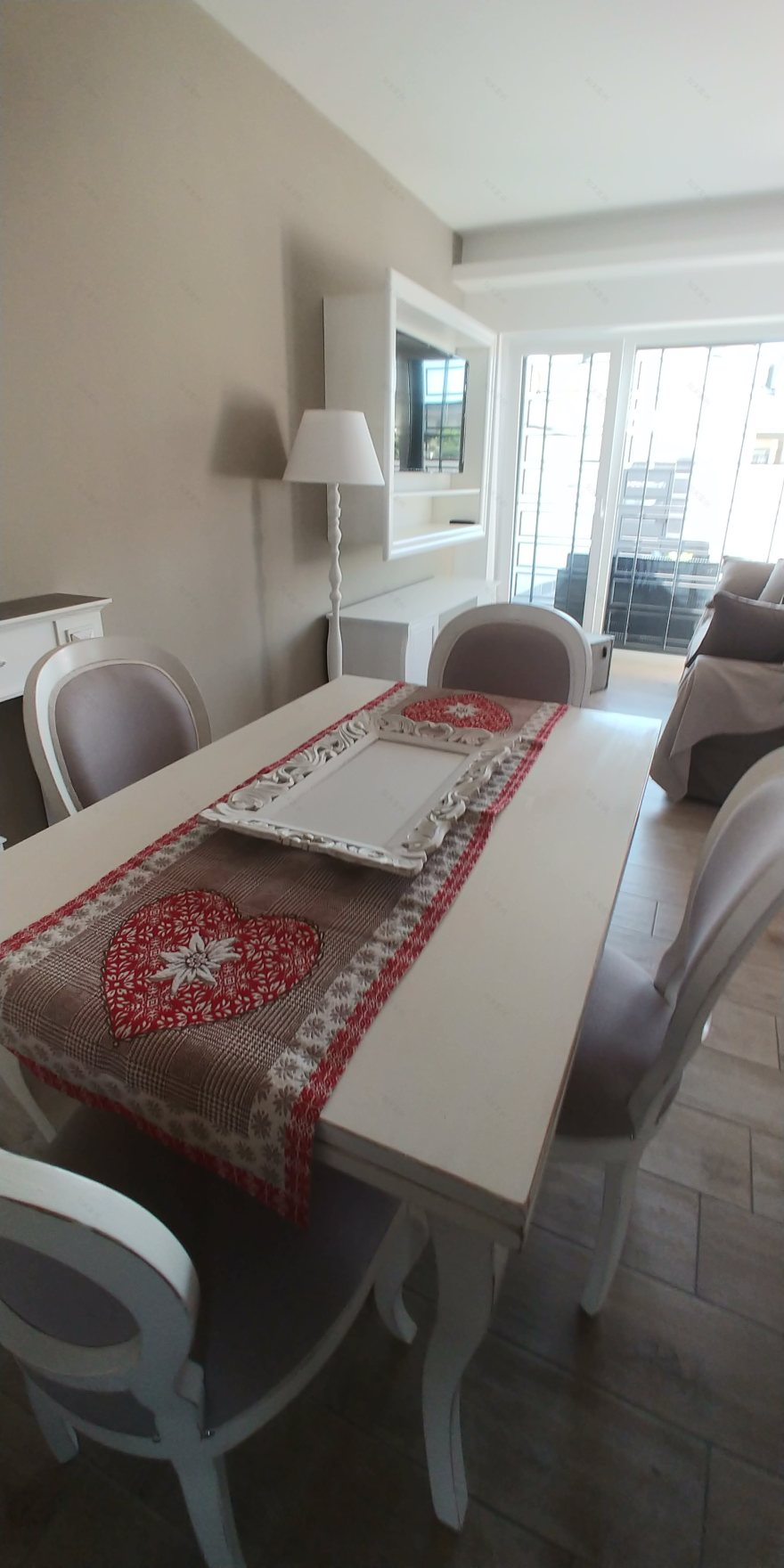 城市之外的雅致别墅生活-6