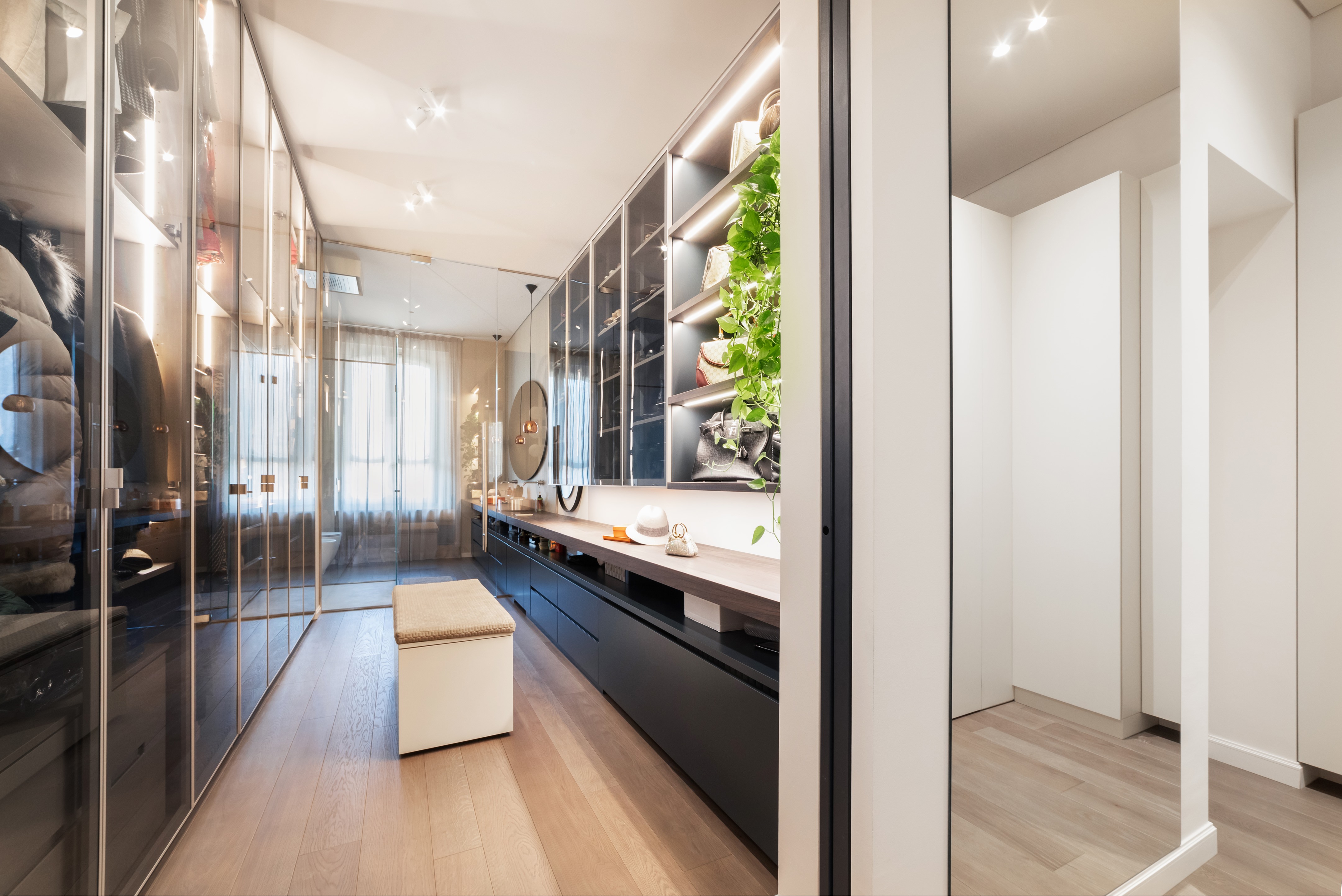 在都灵最著名的住宅区之一,我们进行了这次翻修-14