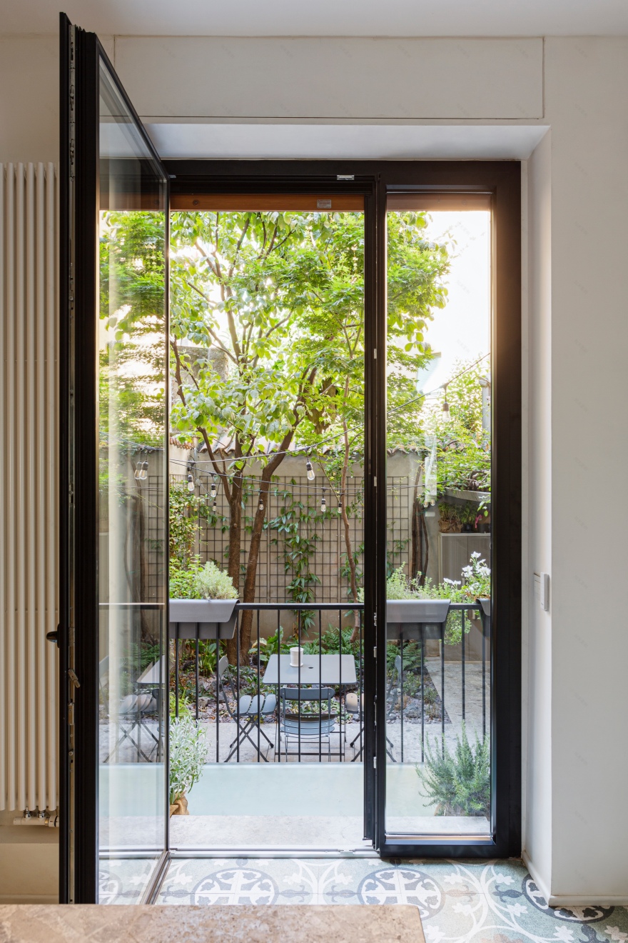 双层空间翻转,复古风私人住宅设计-26