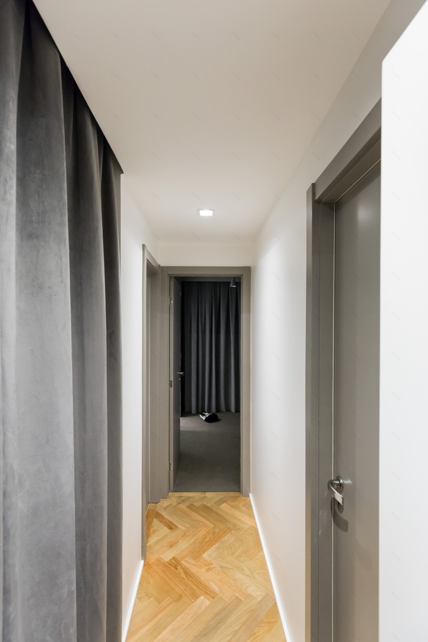 黑白灰的简约之家 | 巴西公寓设计案例-22