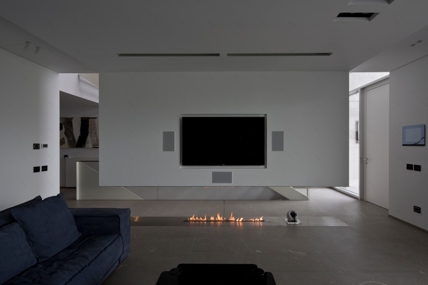 意式湖畔别墅,诠释自然与现代共生设计-24