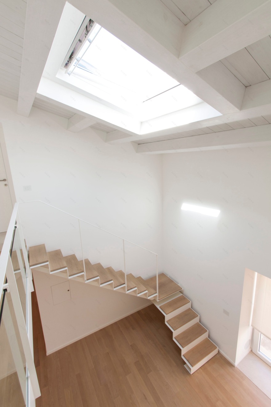 历史中心的小型豪华别墅改造-23