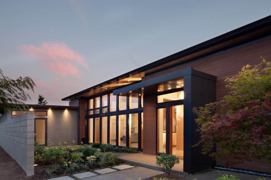 预算精明的现代乡村别墅设计-12