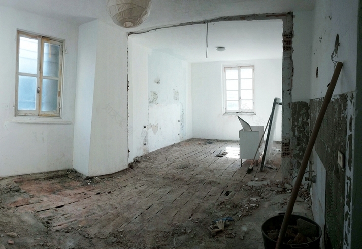 历史中心 90 平米阁楼公寓,舒适休闲风格,露台俯瞰热那亚古城-14