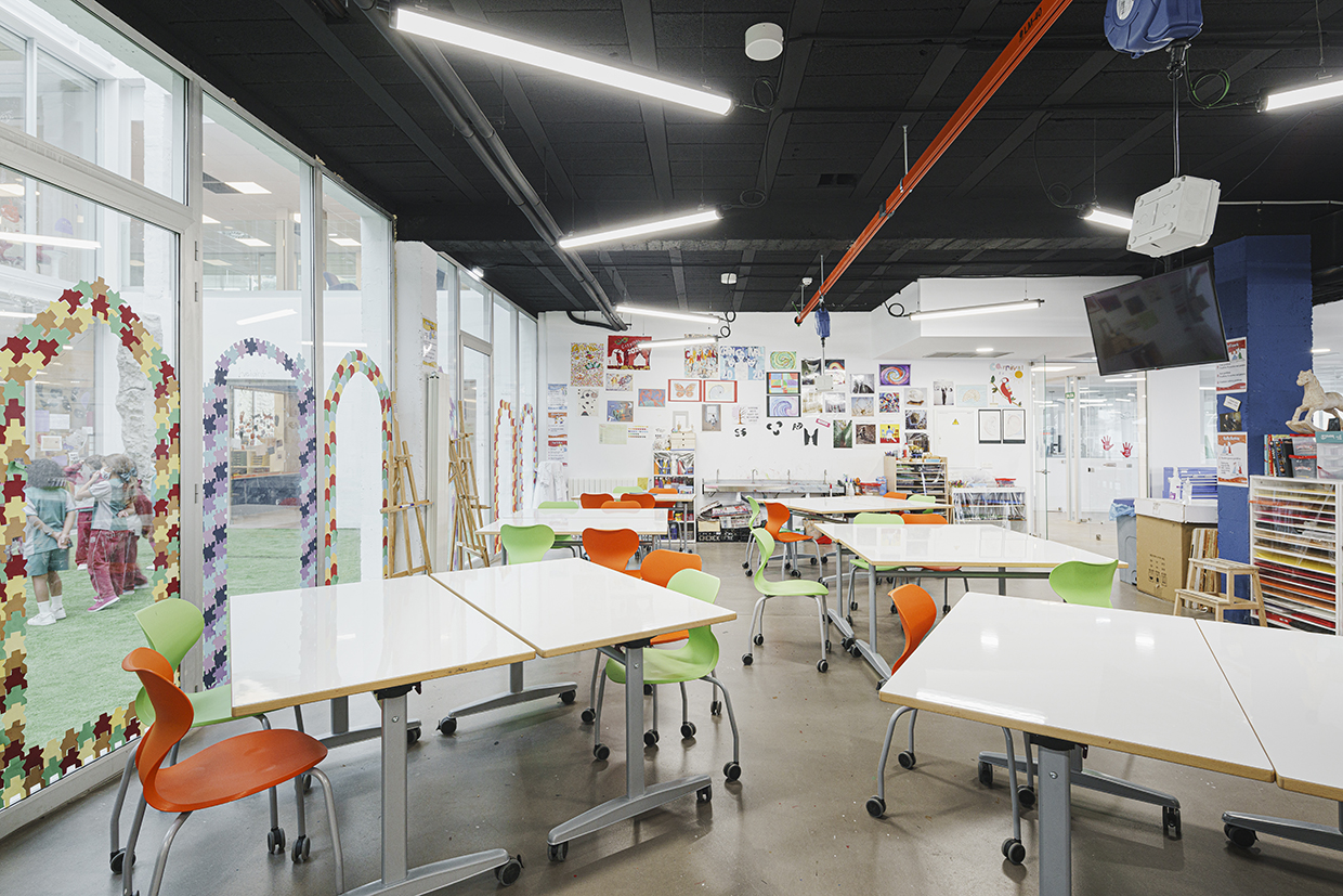 英国学校阿朗戈校区教室翻新设计-21