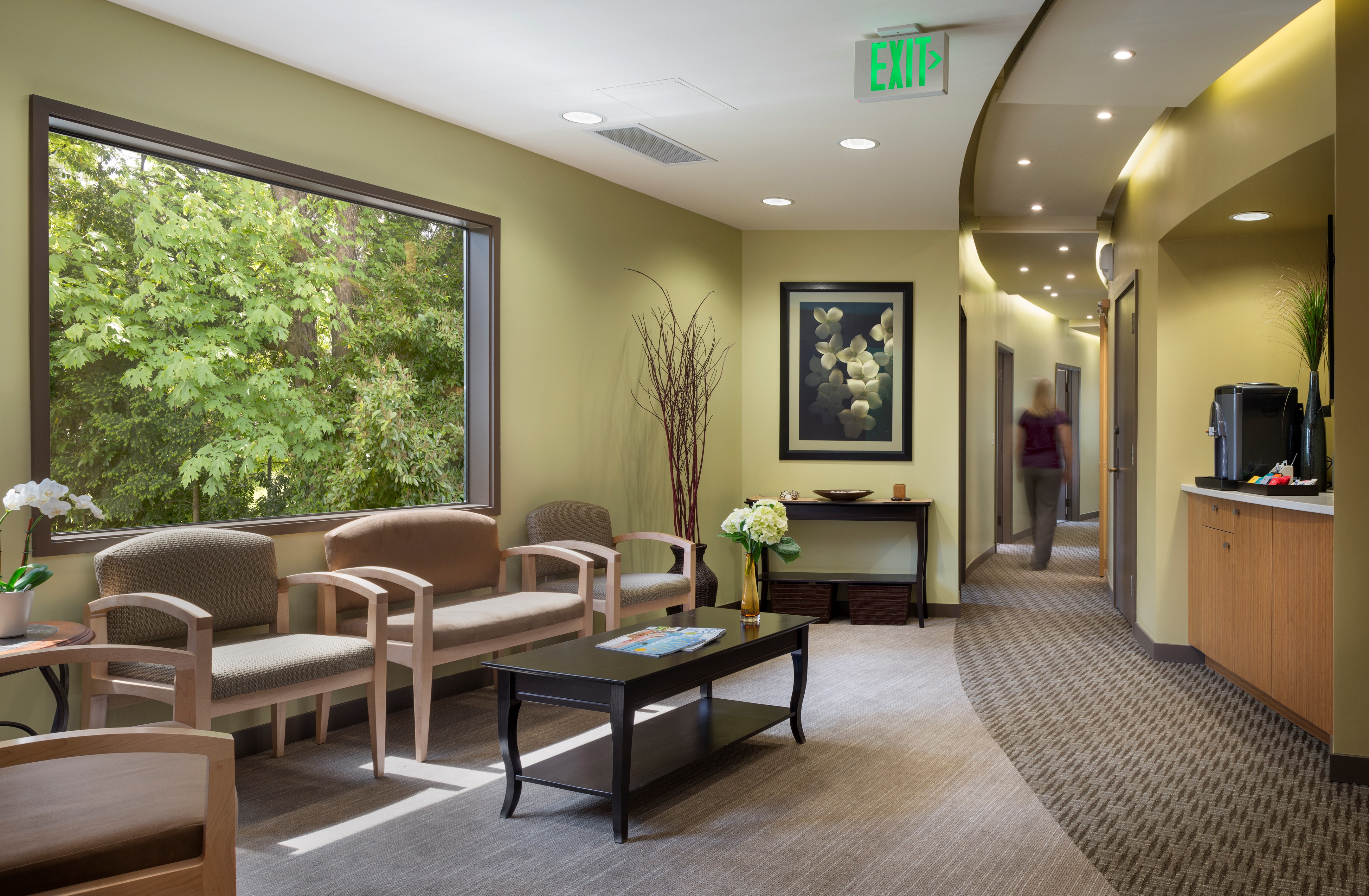 Creekside Sleep Center | 自然灵感融入医疗空间-0