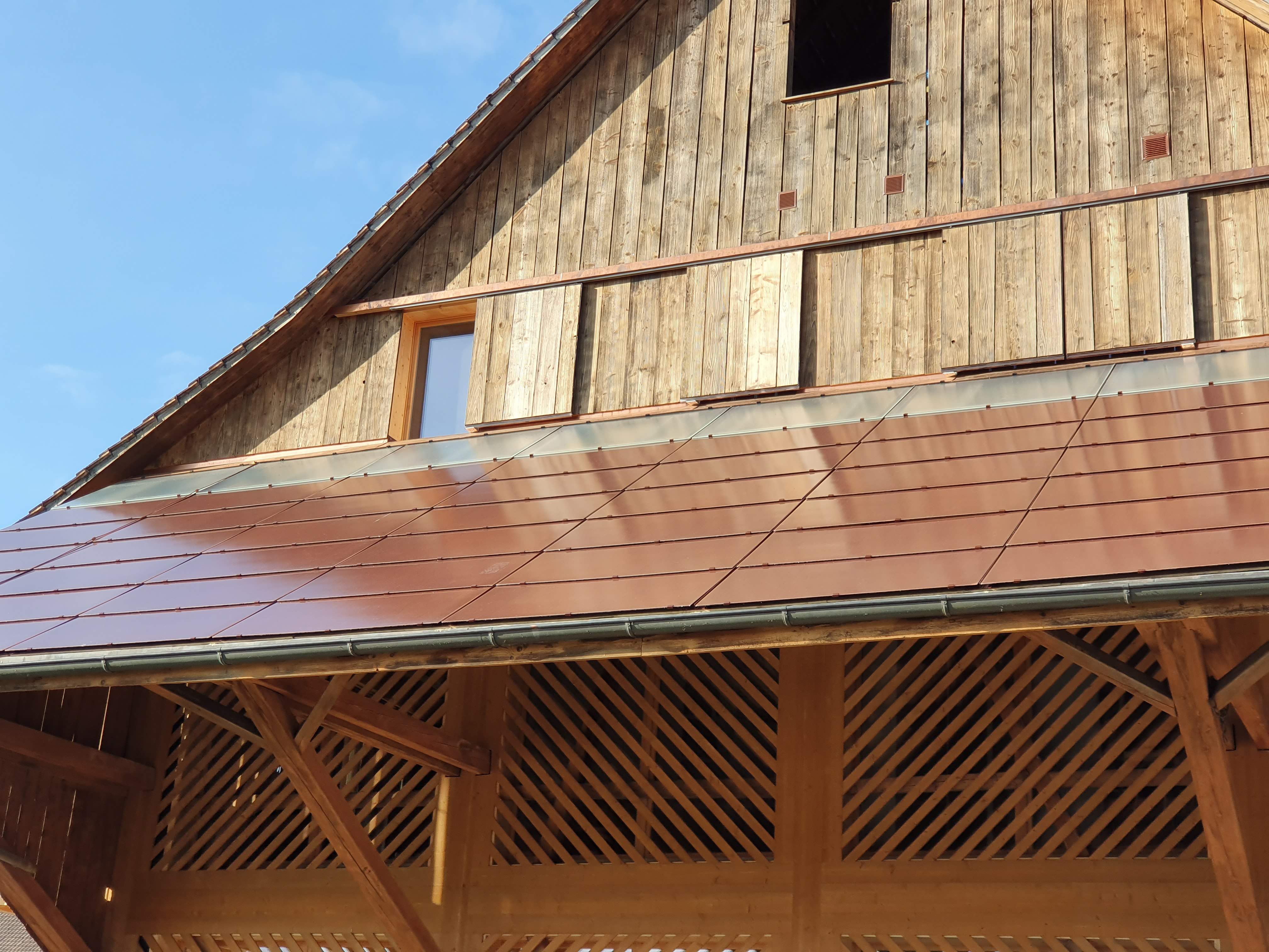 瑞士乡村别墅光伏改造-4