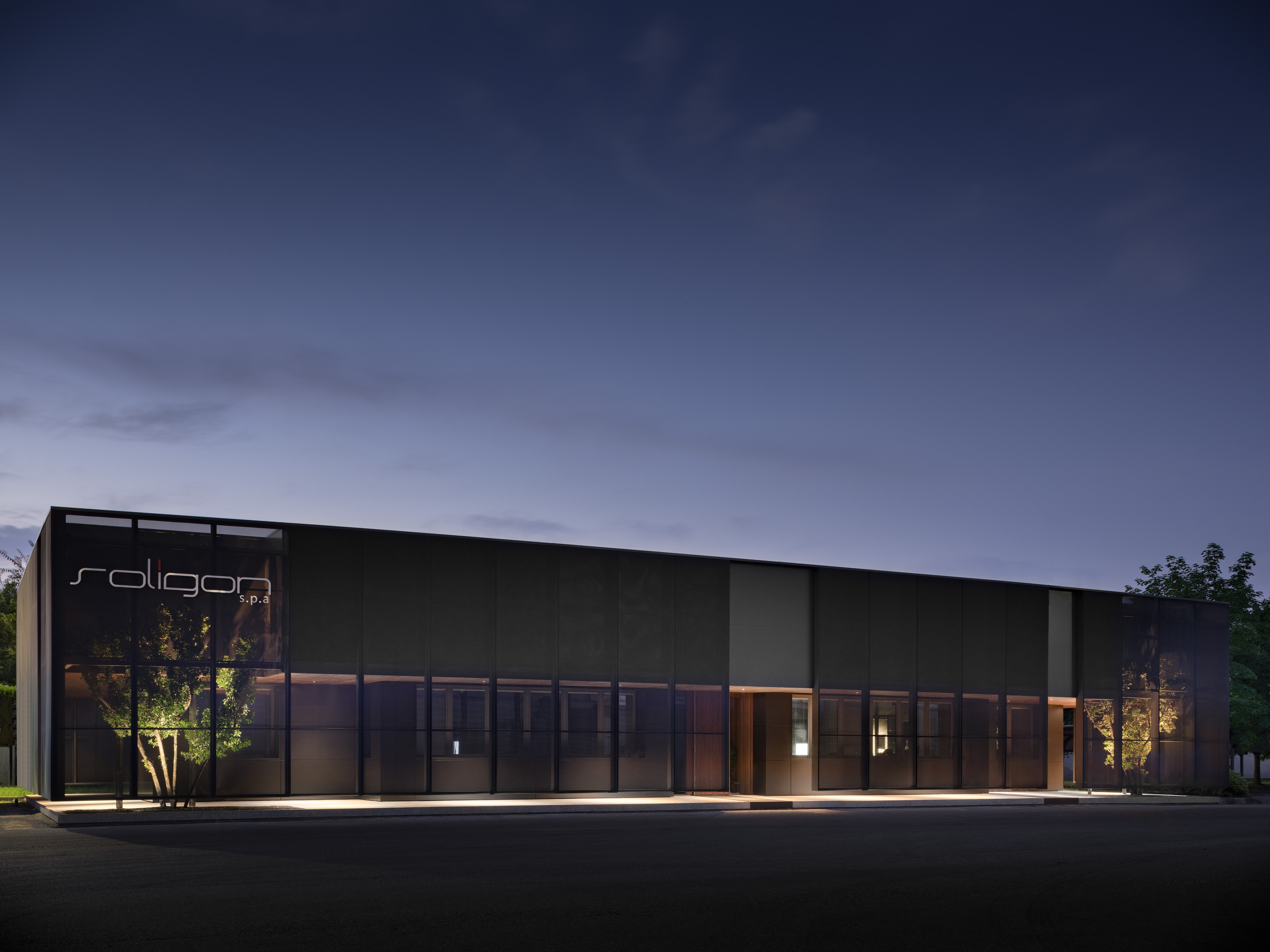 悬浮办公楼设计，打造现代办公空间-6